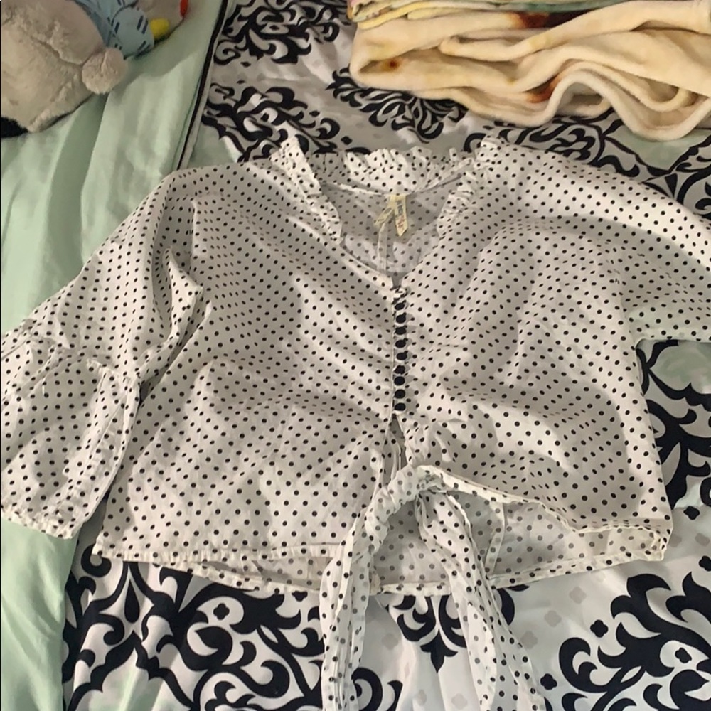 cropped top